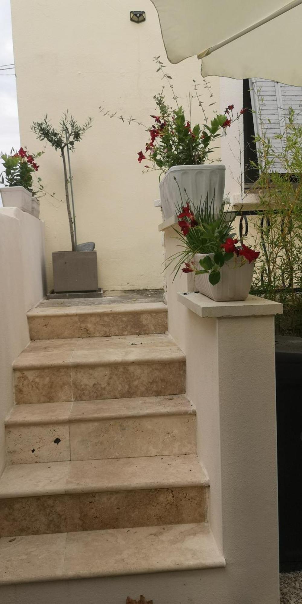 Valréas L'Empire D'Essences Appartement מראה חיצוני תמונה
