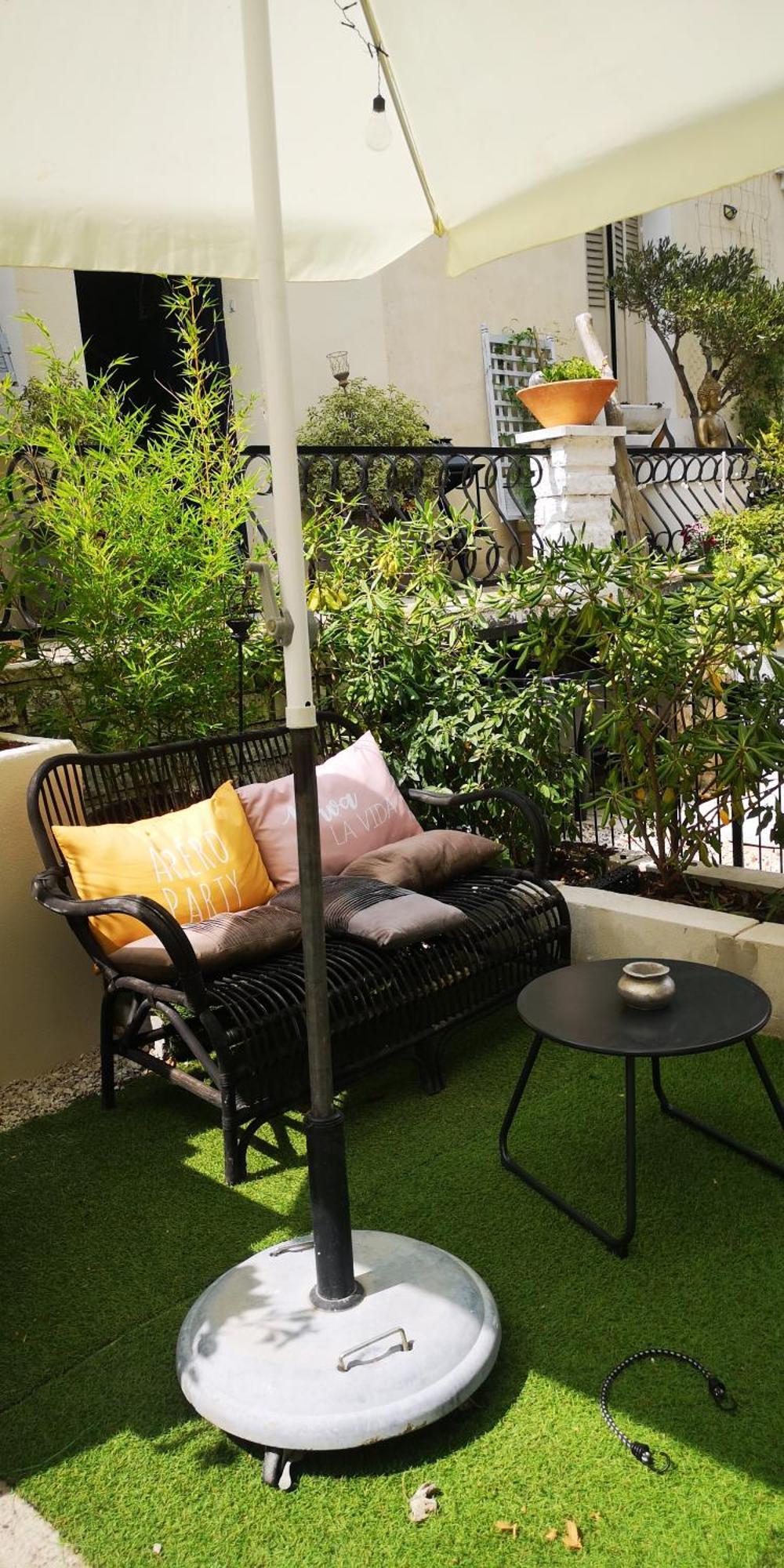 Valréas L'Empire D'Essences Appartement מראה חיצוני תמונה